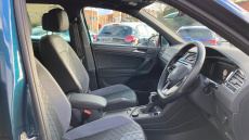 Volkswagen Tiguan 2.0 TDI 4Motion R-Line 5dr DSG Diesel Estate